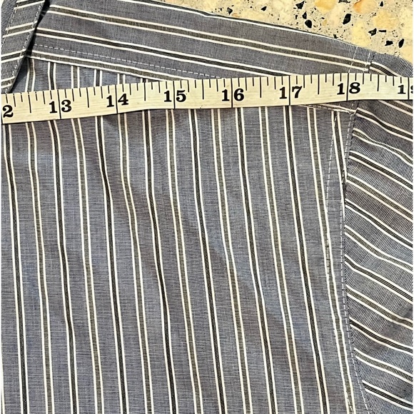 Classic and Stylish The Perfect Match: Sovereign Code Men's Vast N Buttons Shirt - Picture 6 of 16